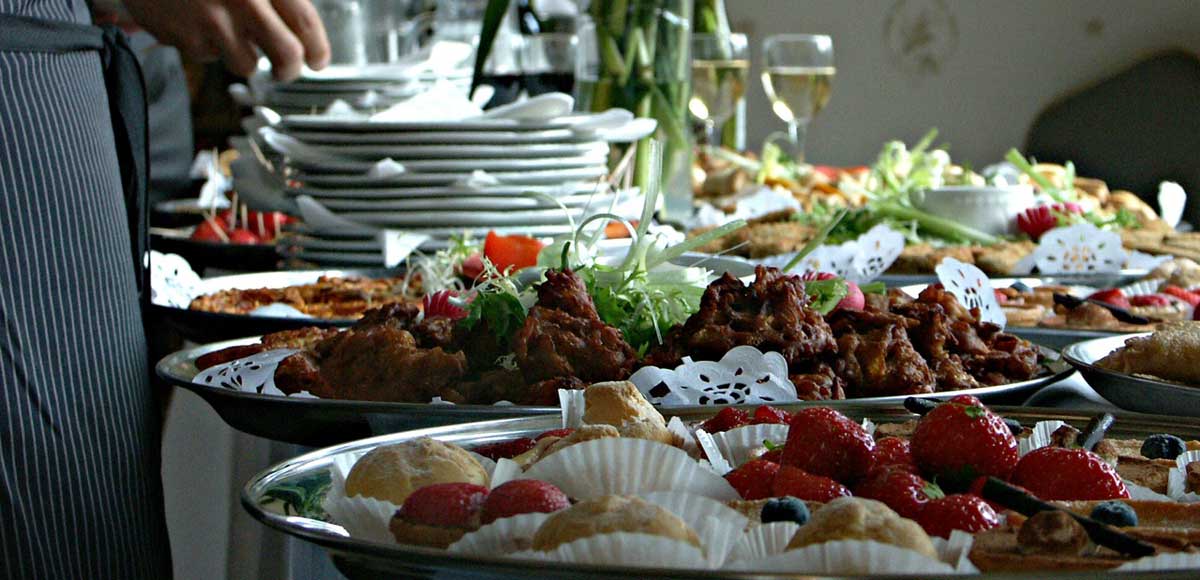 Funeral Buffets Cheshire Bars & Catering